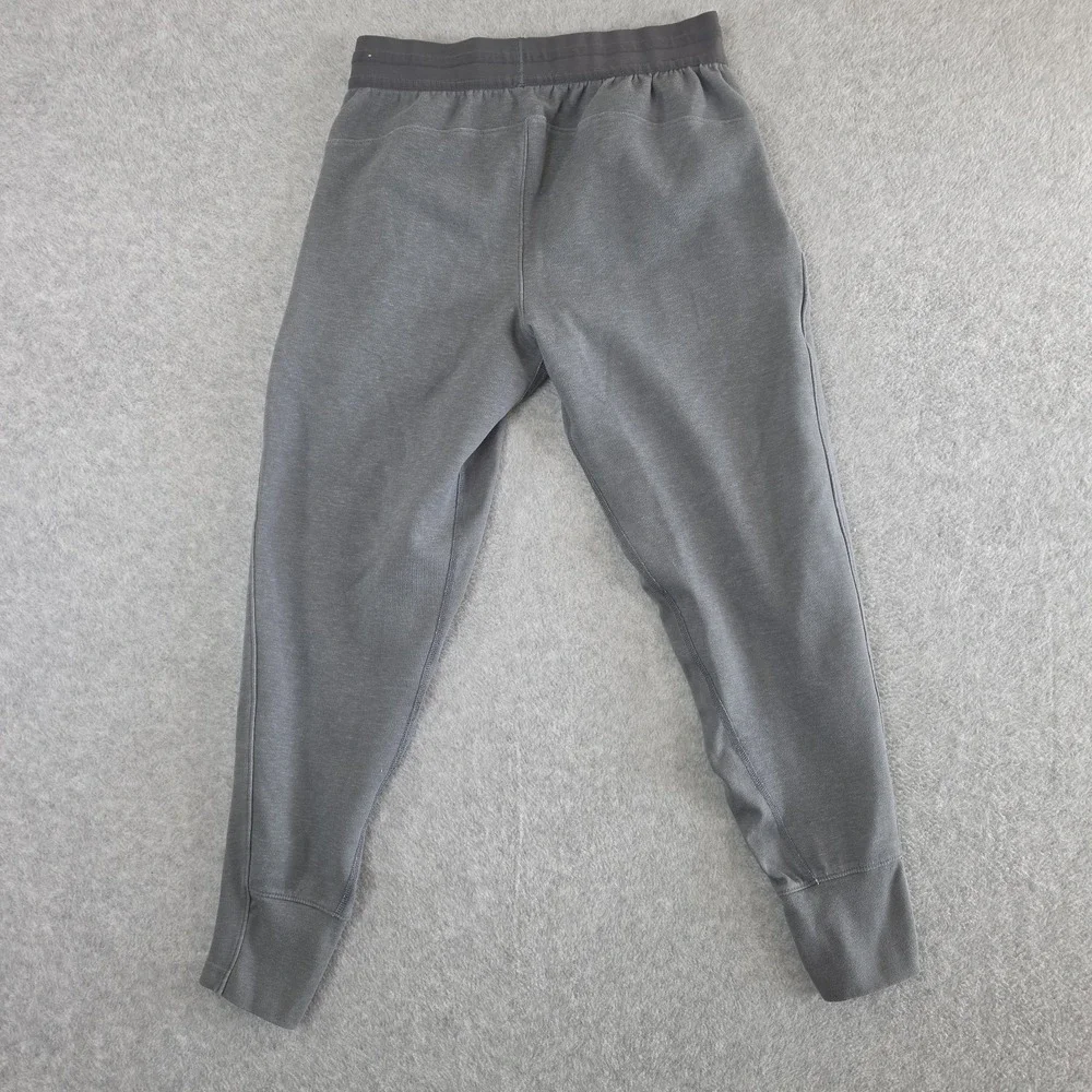 Nike Men's Restore Dri-Fit Pocket Fleece Yoga Jogger Pants Gray Size Small Gym
